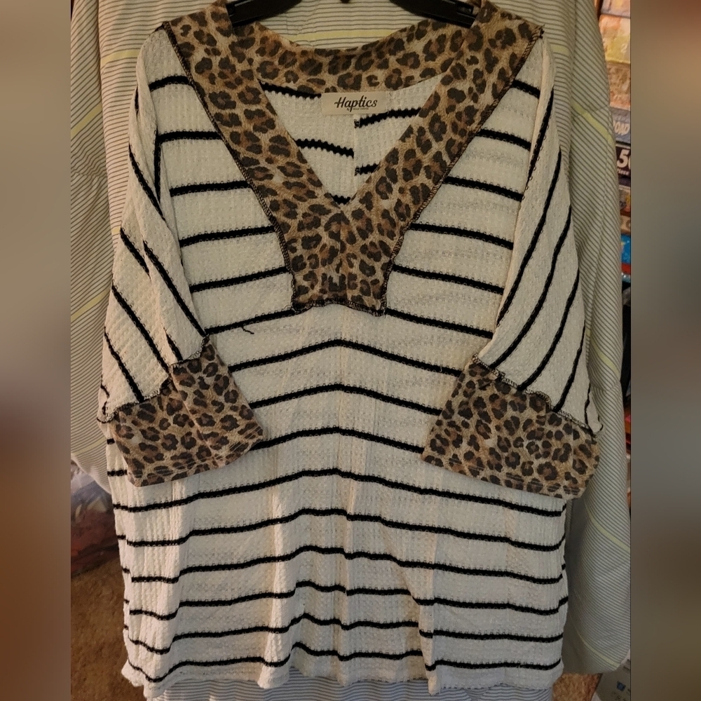 Haptics by Holly Harper Stripe Top 3X Animal Accent Top